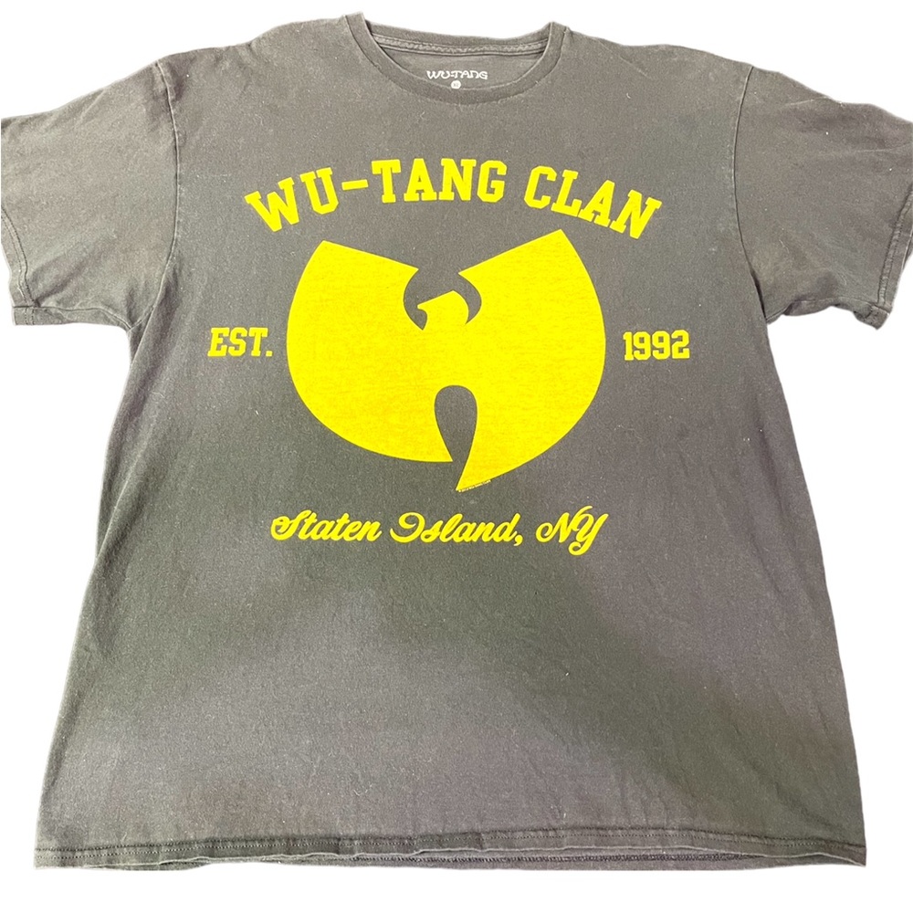 Wu Tang Clan T shirt Size Large